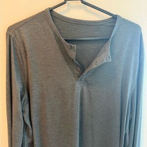 Men's Vuori Henley Shirt